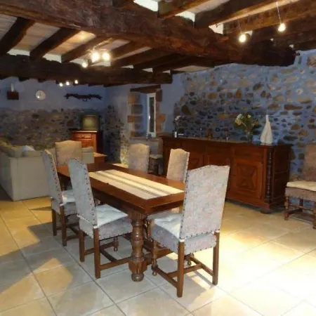 Nyaraló House Hargina-behere