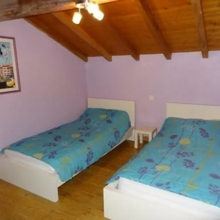 Nyaraló House Hargina-behere